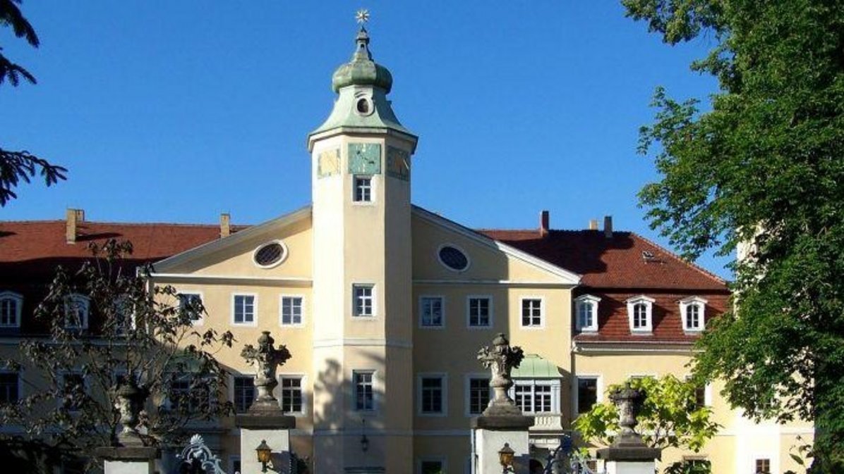 Schloss Hermsdorf  Schloss Hermsdorf