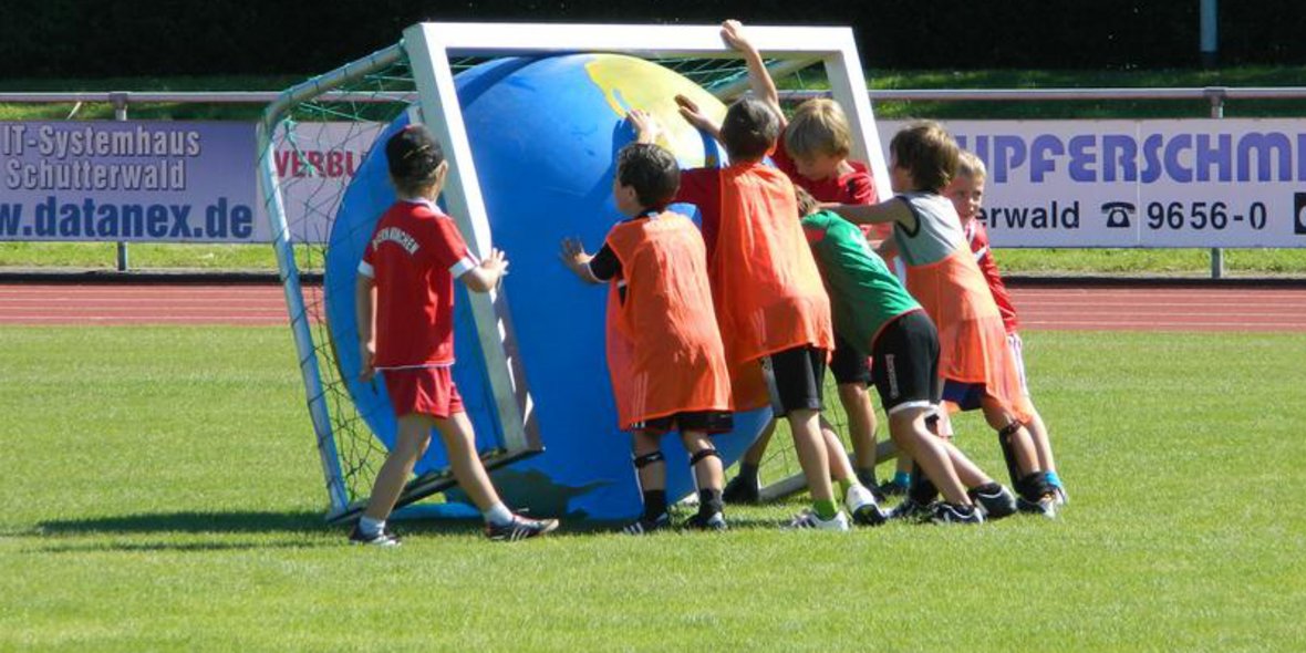 Fußball & Spaß Fußball & Spaß